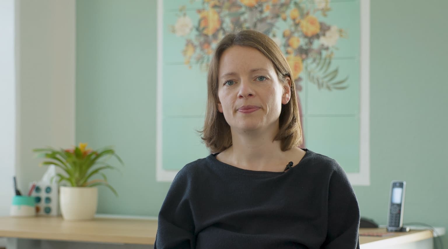 Frau Keller von der Fachstelle Autismus